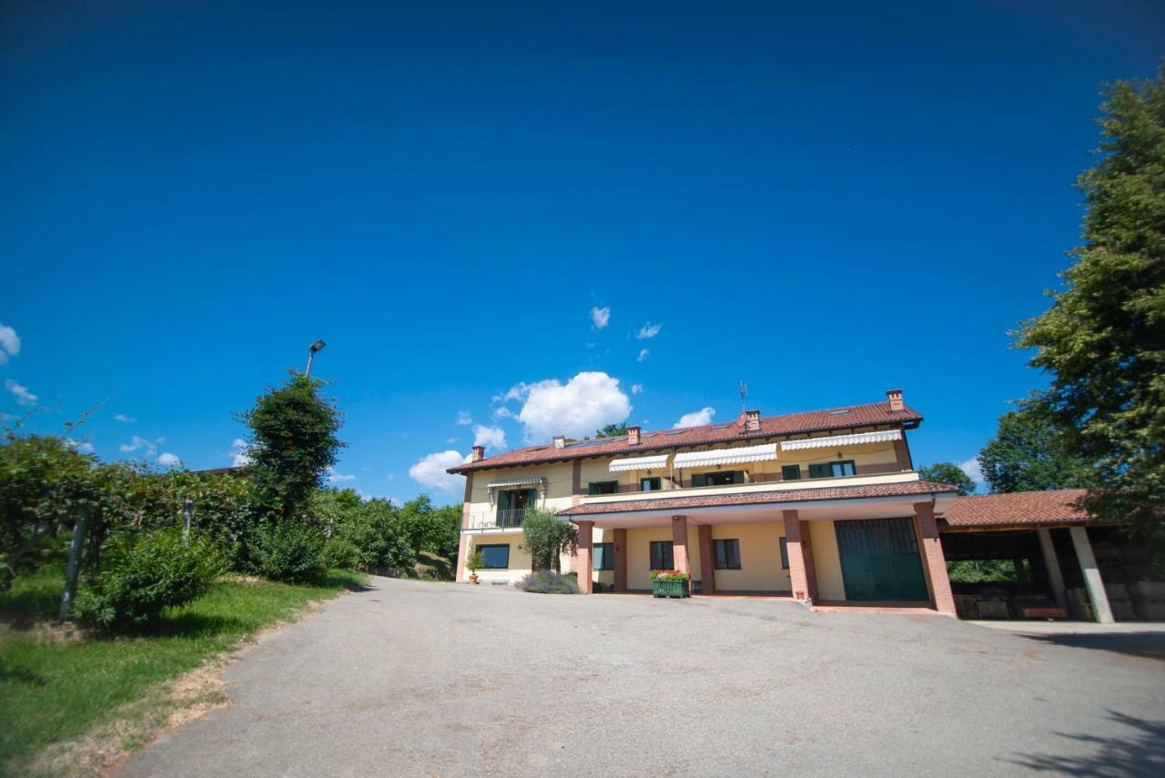 Agriturismo Turina Bricherasio Екстер'єр фото